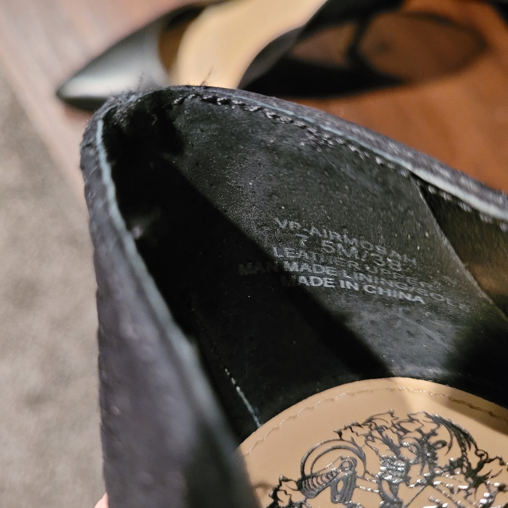Heels - Picture 2 of 5